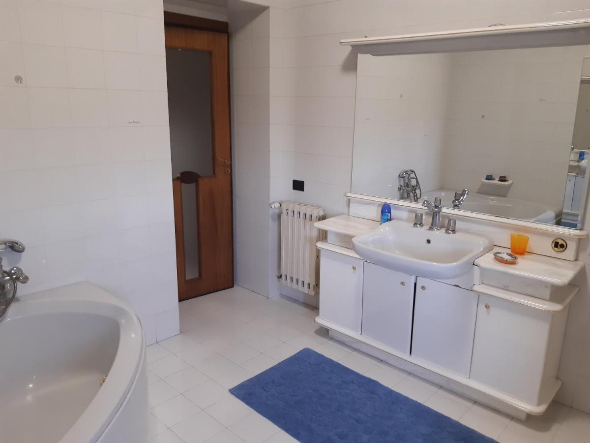 Residenza Caserta Sud - Appartamento Con Giardino Exteriör bild